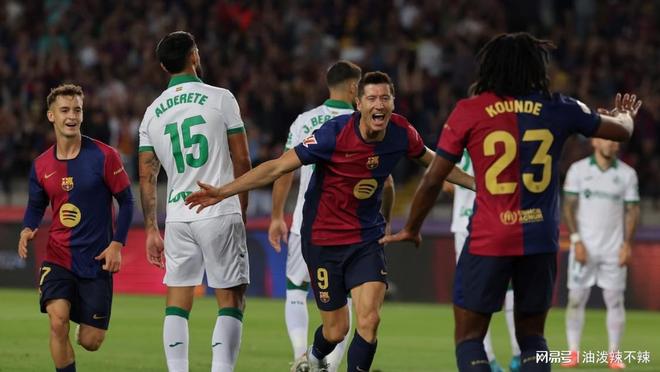 巴塞罗纳客场爆冷负于弱旅,遭遇三连败 巴塞罗纳客场爆冷负于弱旅,遭遇三连败