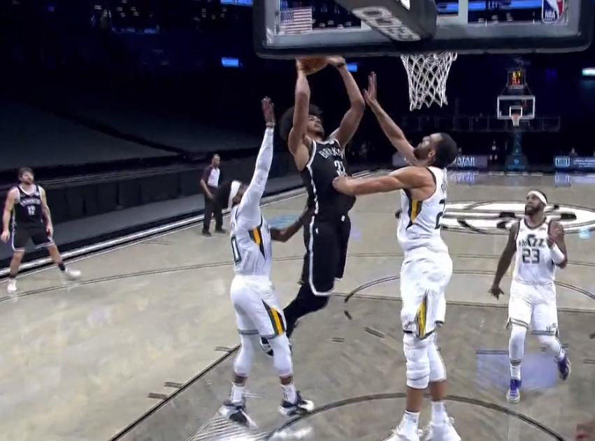 AYXapp下载-关于广东队完胜篮网，戈贝尔高光表现的信息