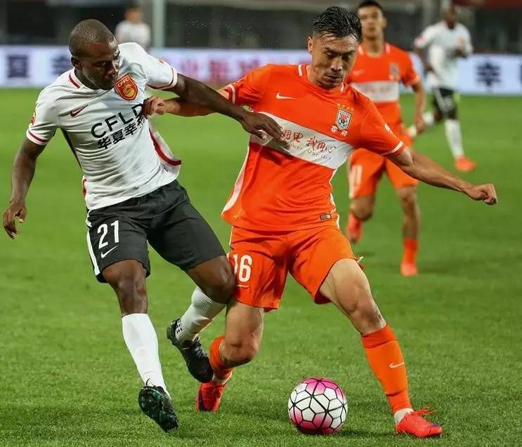 格拉纳达客场逆转，外援发挥关键作用的简单介绍