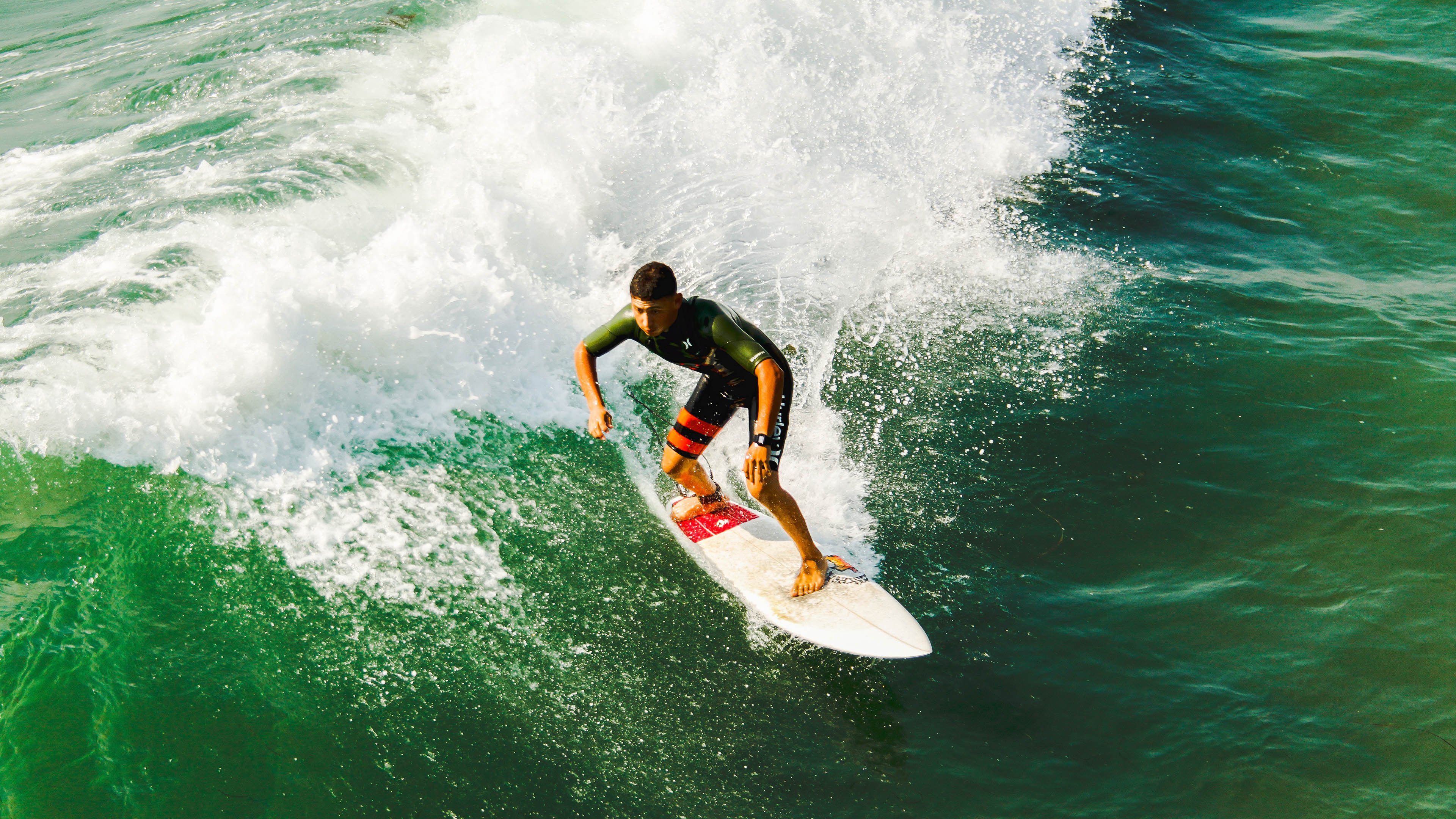 街道上的心跳，保罗关键战之夜